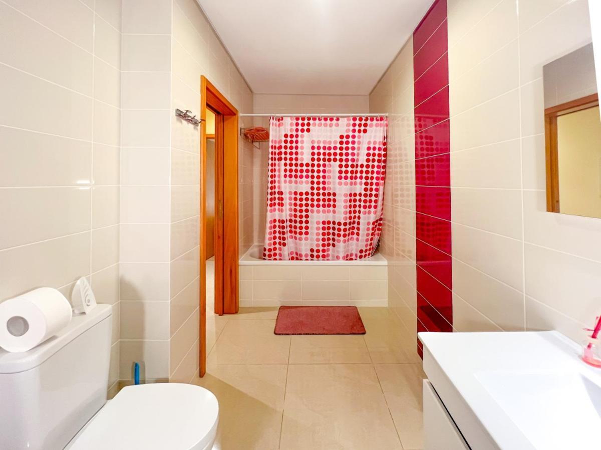 Appartement - Plage De Furadouro - Rico'S Homes Ovar Dış mekan fotoğraf